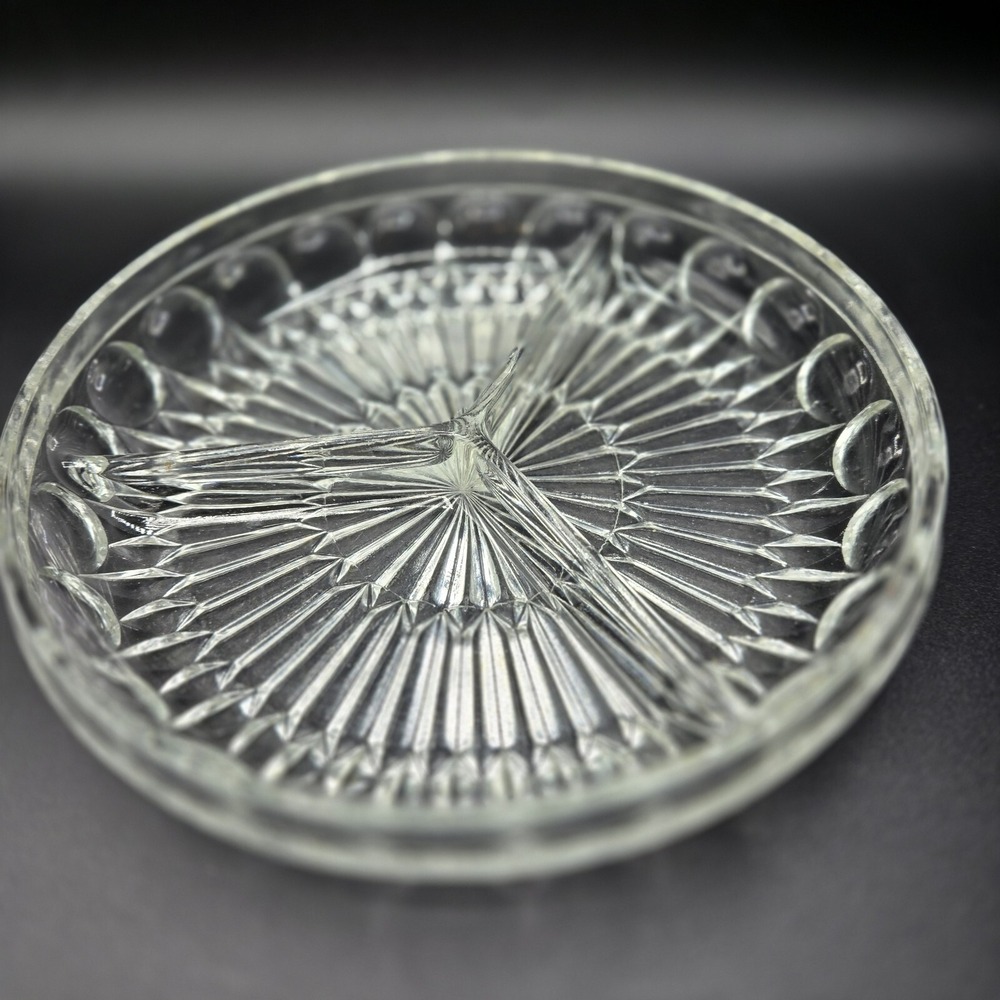 Beautiful Vintage Divided into 3 Sections Elegant Relish Dish Lead Crystal 9"